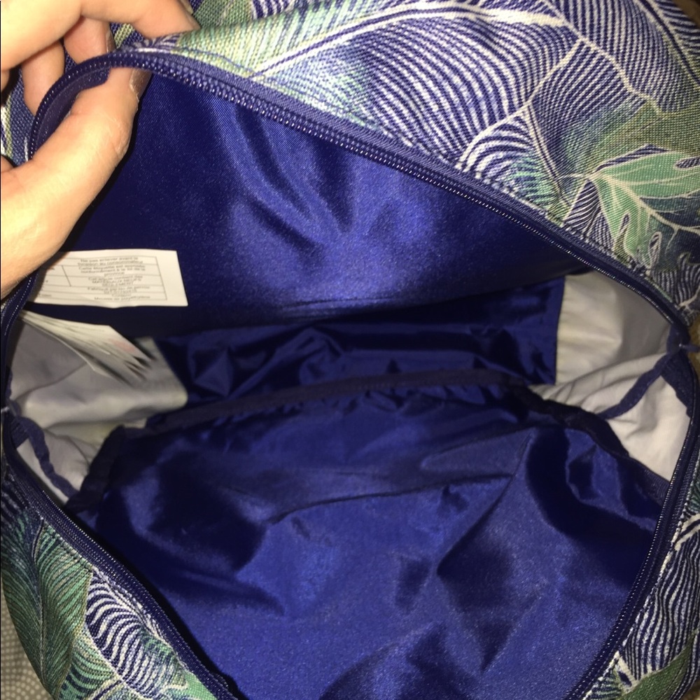 NWOT Roxy Backpack - Picture 5 of 5